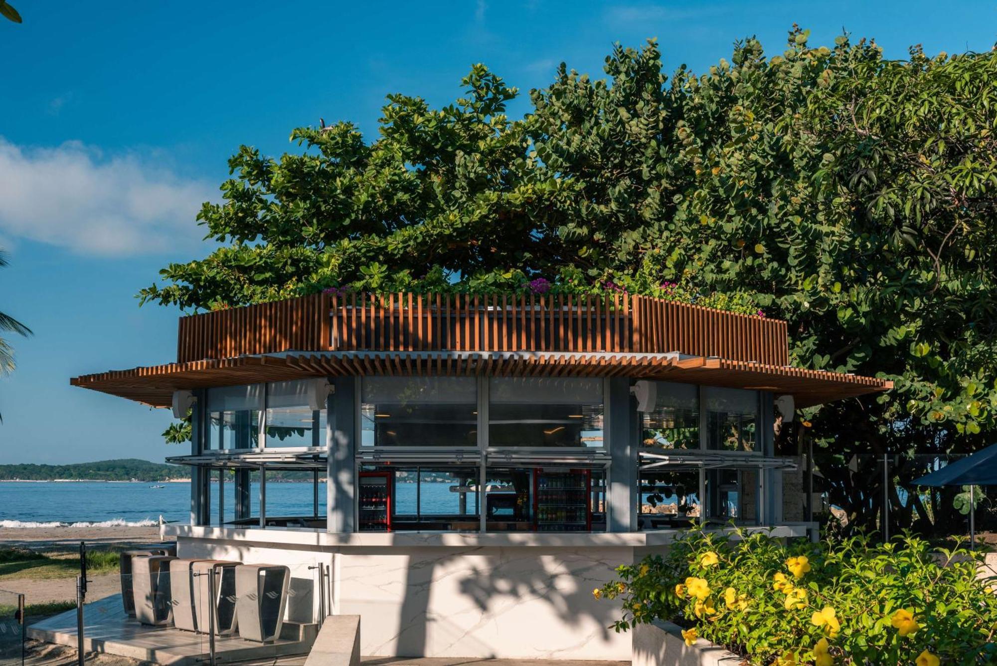 Hilton Cartagena Hotel Exterior photo
