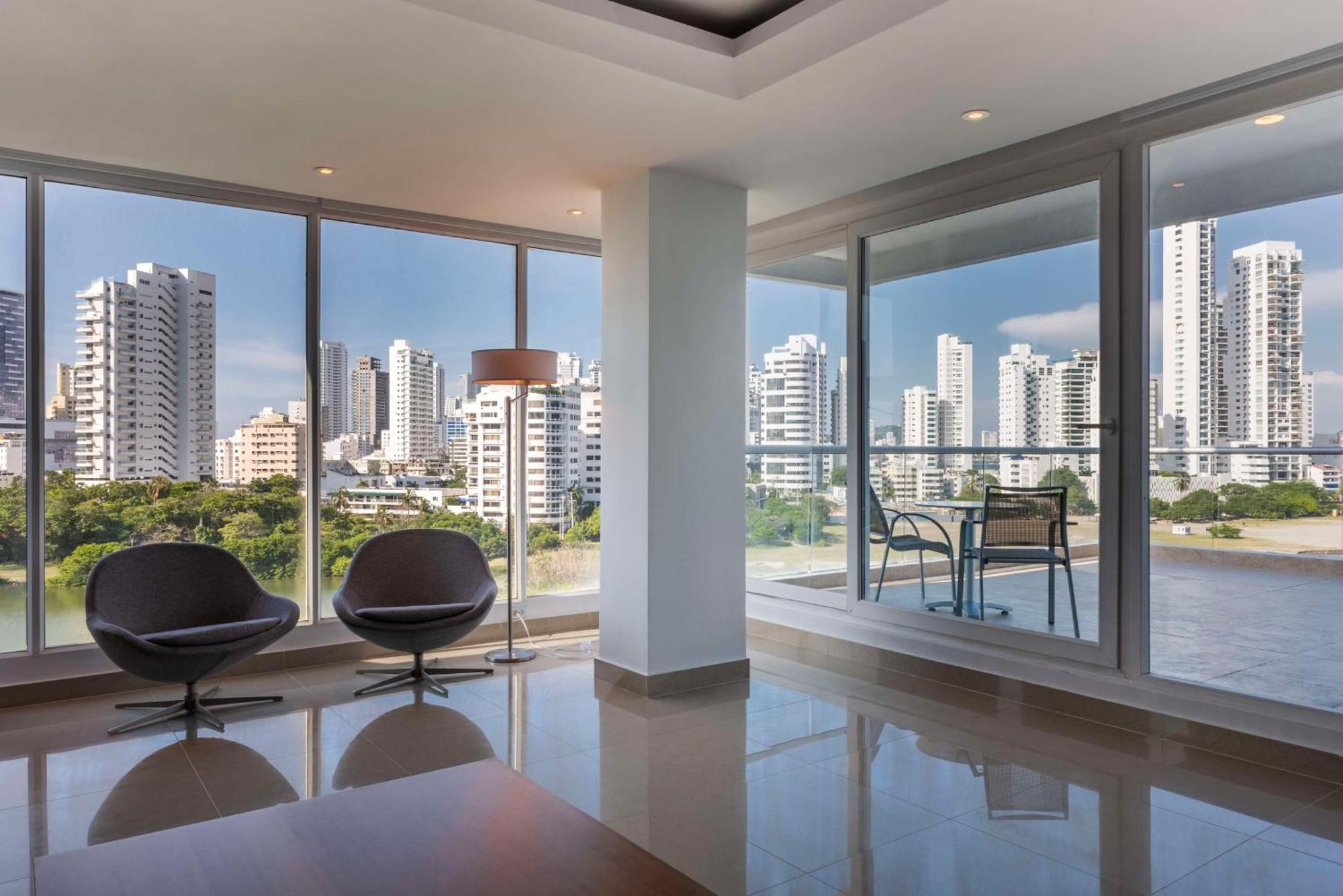 Hilton Cartagena Hotel Exterior photo