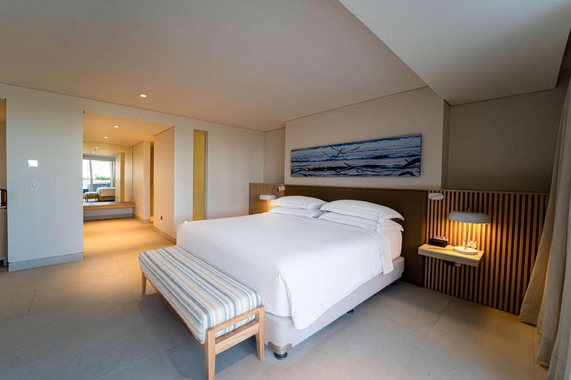 Hilton Cartagena Hotel Exterior photo